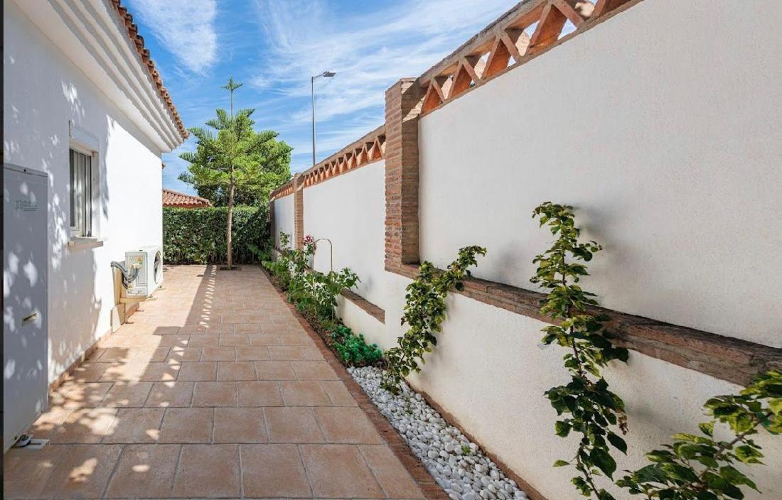 Villa Benalmadena, Av. Del Higueron Exterior photo