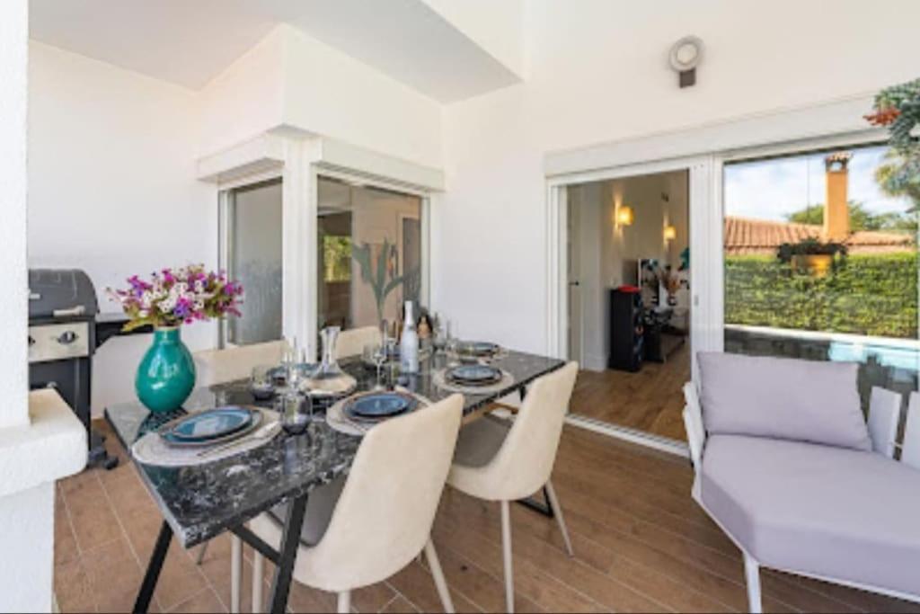 Villa Benalmadena, Av. Del Higueron Exterior photo